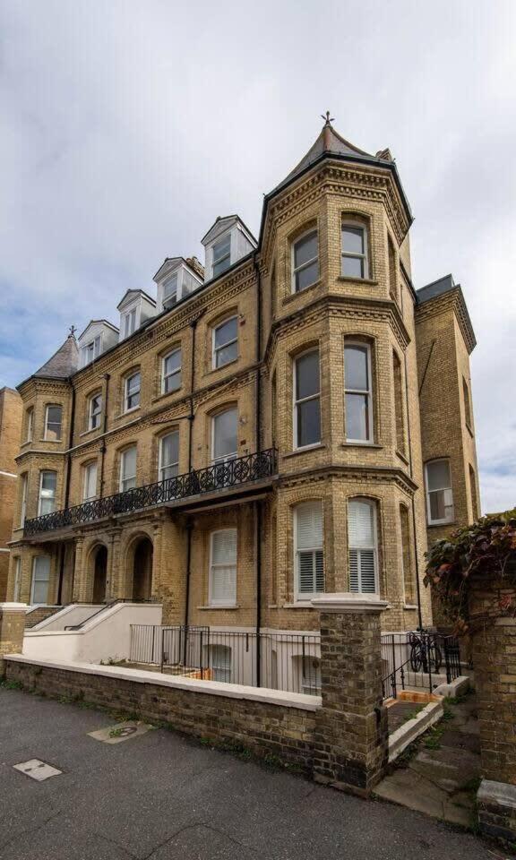 Stylish Apartment Close To The Sea Brighton Eksteriør bilde
